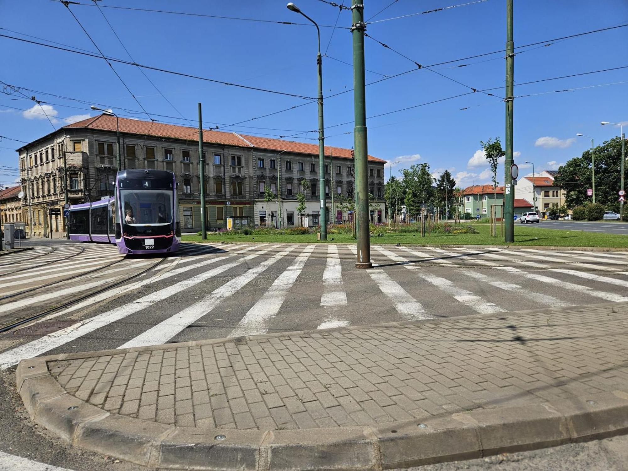 Central Sweet Apartment Self Check-In Timisoara Esterno foto