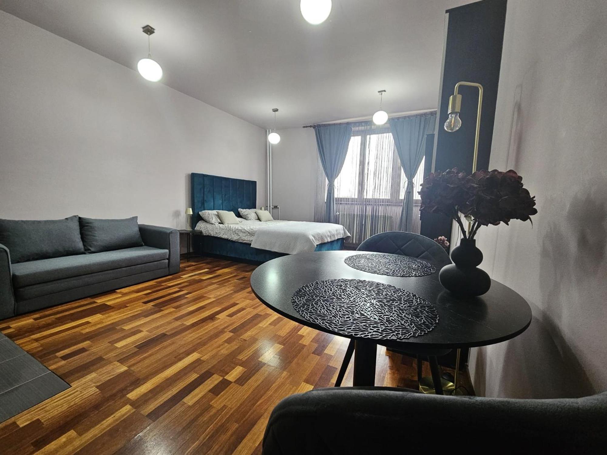 Central Sweet Apartment Self Check-In Timisoara Esterno foto